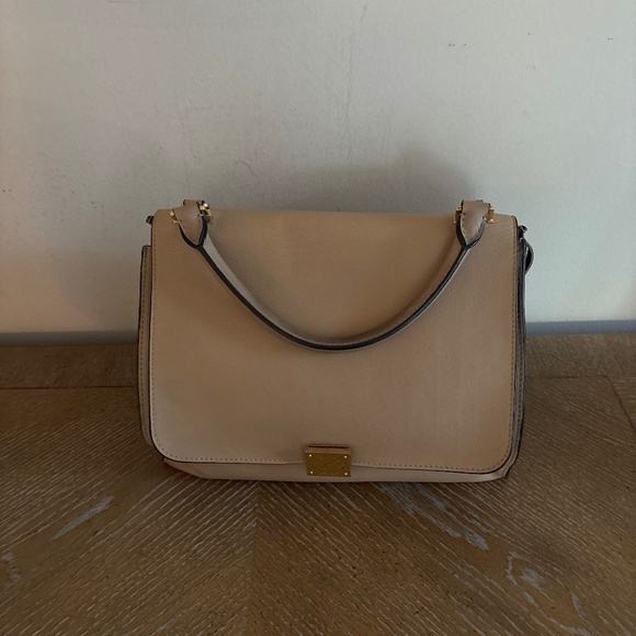 Celine Trapeze 2 Way Beige Leather Handbag Gold Hardware Italy - Picture 1 of 12